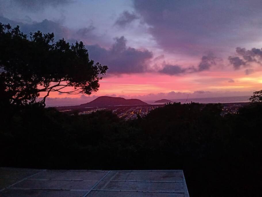Florianópolis Loft Com Lago Hidro E Vista Para O Mar מראה חיצוני תמונה